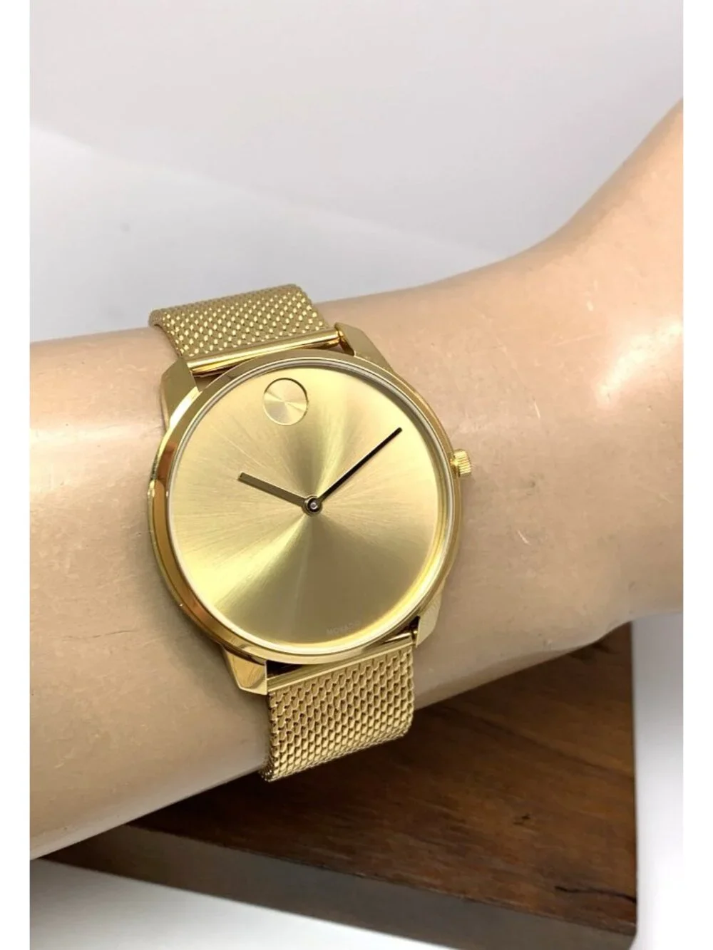 Movado Men's Watch 3600588 Bold Gold Dial Swiss Quartz Steel Mesh Bracelet 42mm